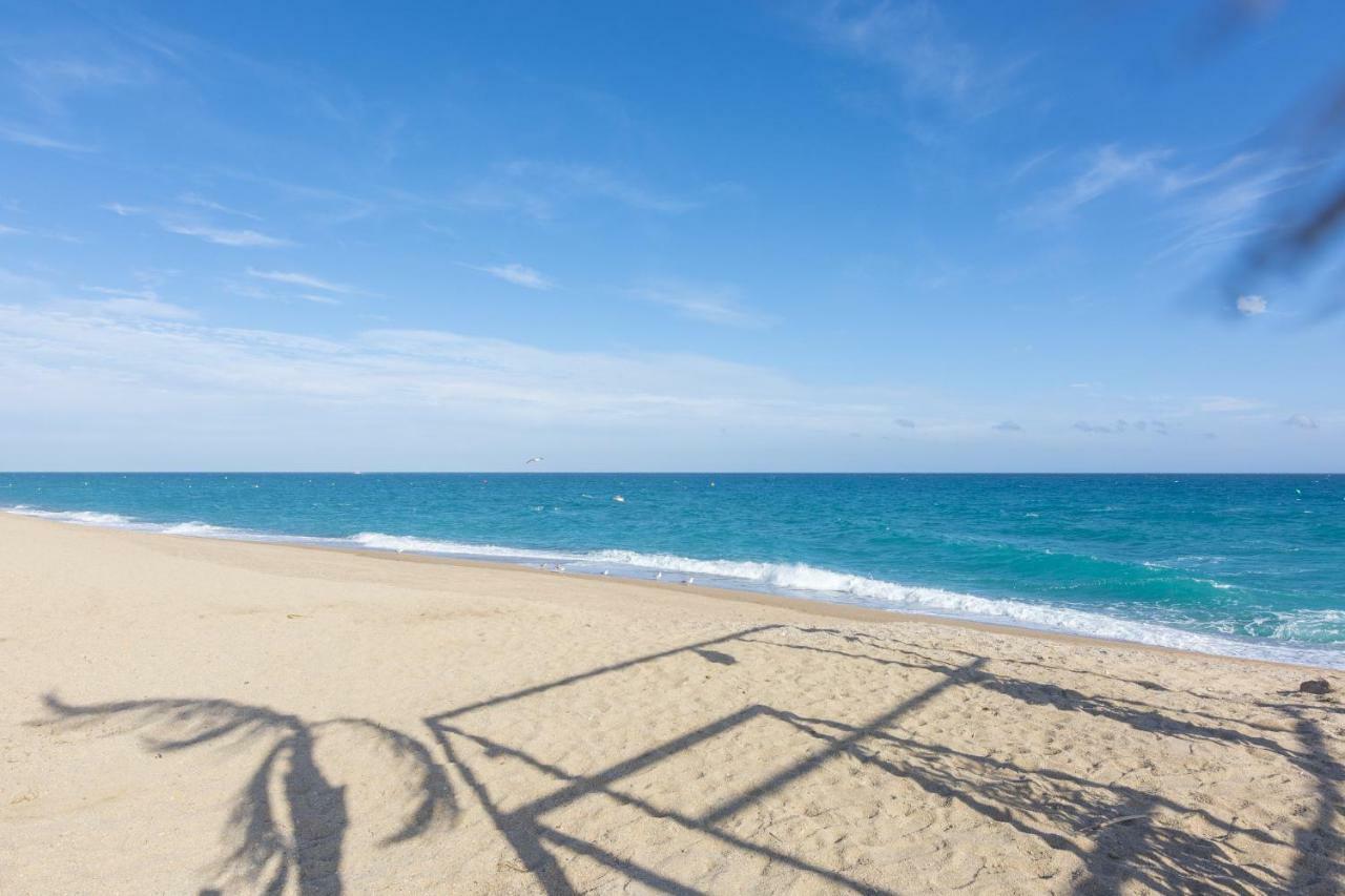 Homeholidaysrentals Salvador Pineda de Mar Exteriér fotografie